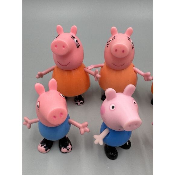 Vintage Peppa Pig Figures Lot Of 7 READ DESCRIPTION - Picture 3 of 9